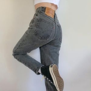 Levi's — Vintage Charcoal 512 Tapered Jeans ✨